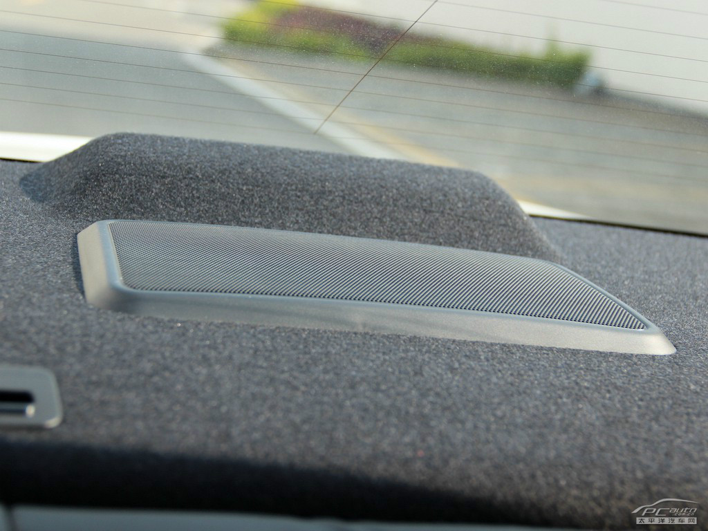 英菲尼迪Q50內(nèi)飾高清大圖