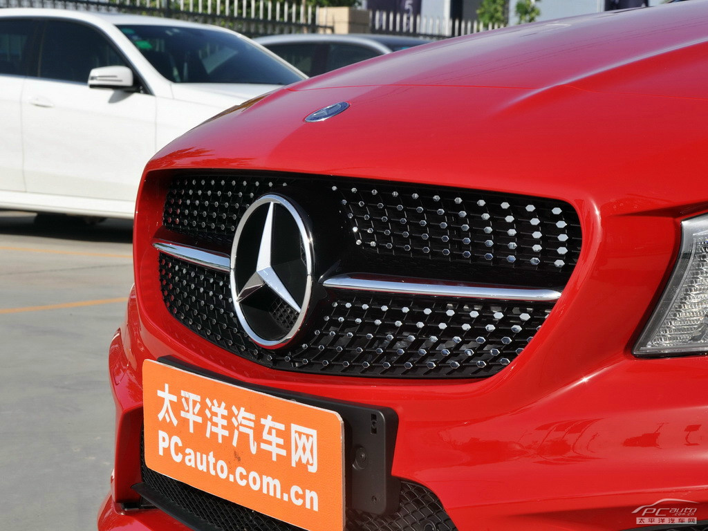 奔馳CLA級(jí)外觀高清大圖