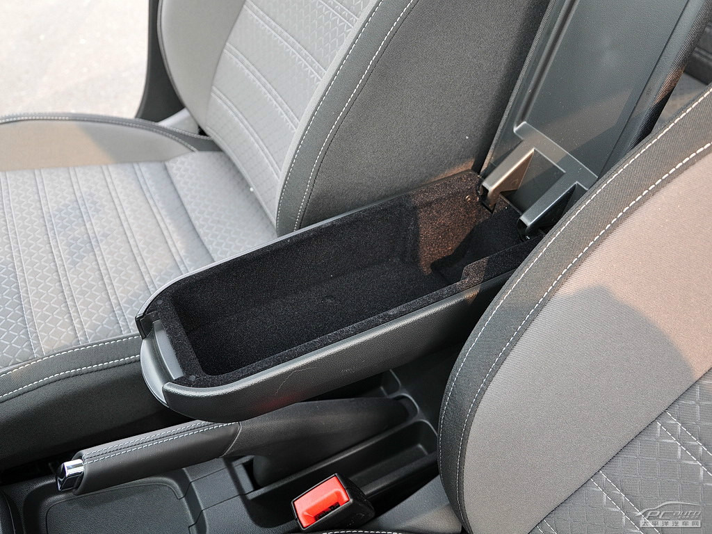 大眾Polo空間高清大圖