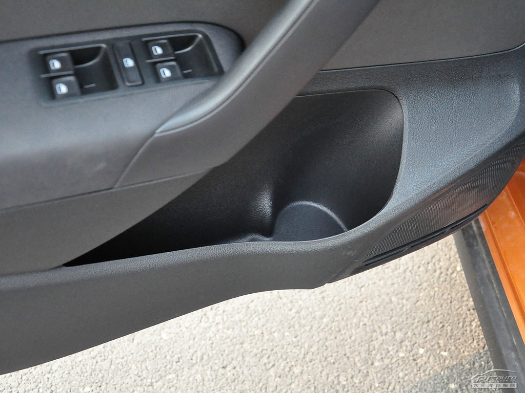 大眾Polo空間高清大圖