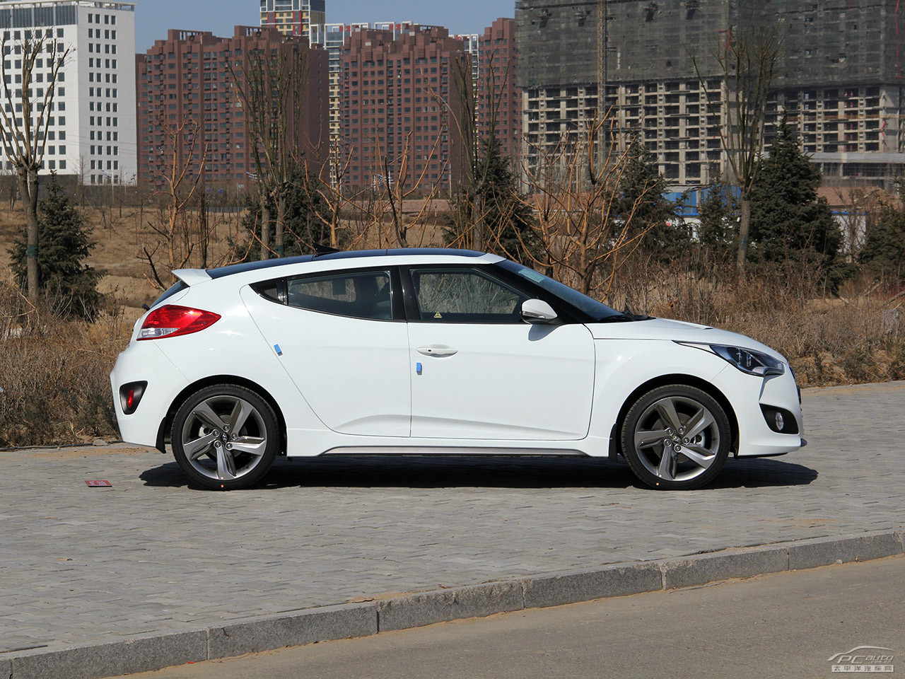 Veloster外觀高清大圖