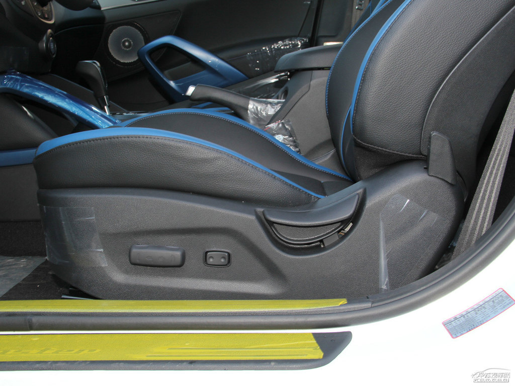 Veloster΃(ni)DƬ