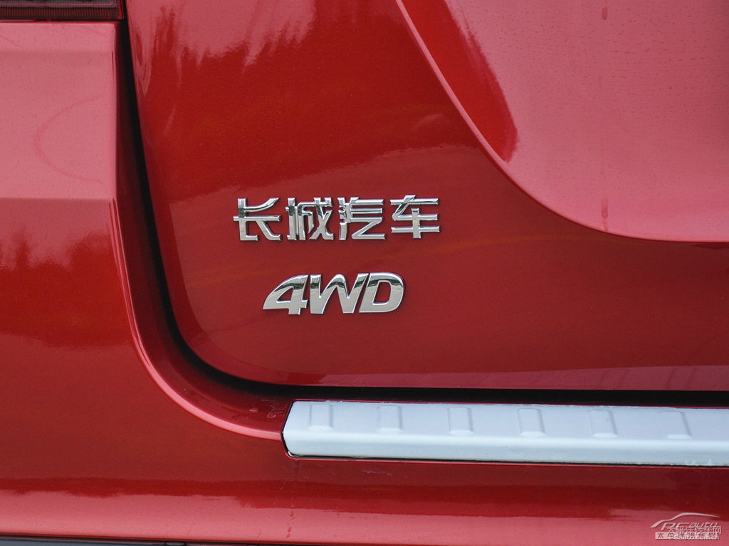中國(guó)紅哈弗H6車尾外觀圖片