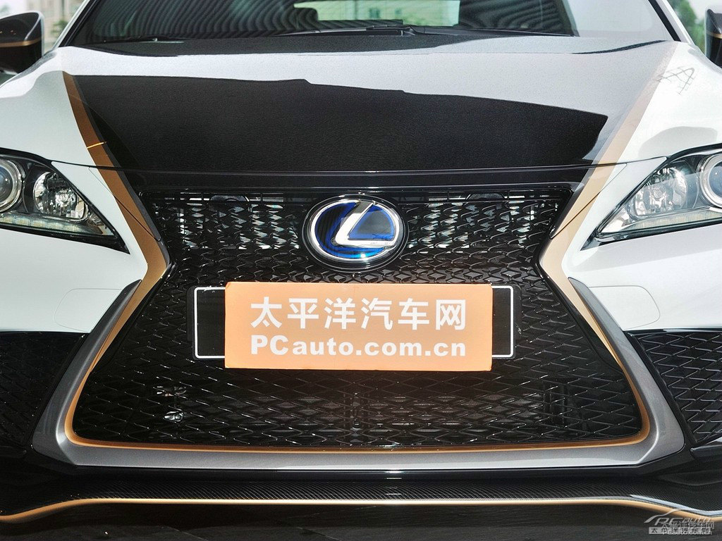 雷克薩斯CT車頭外觀圖片