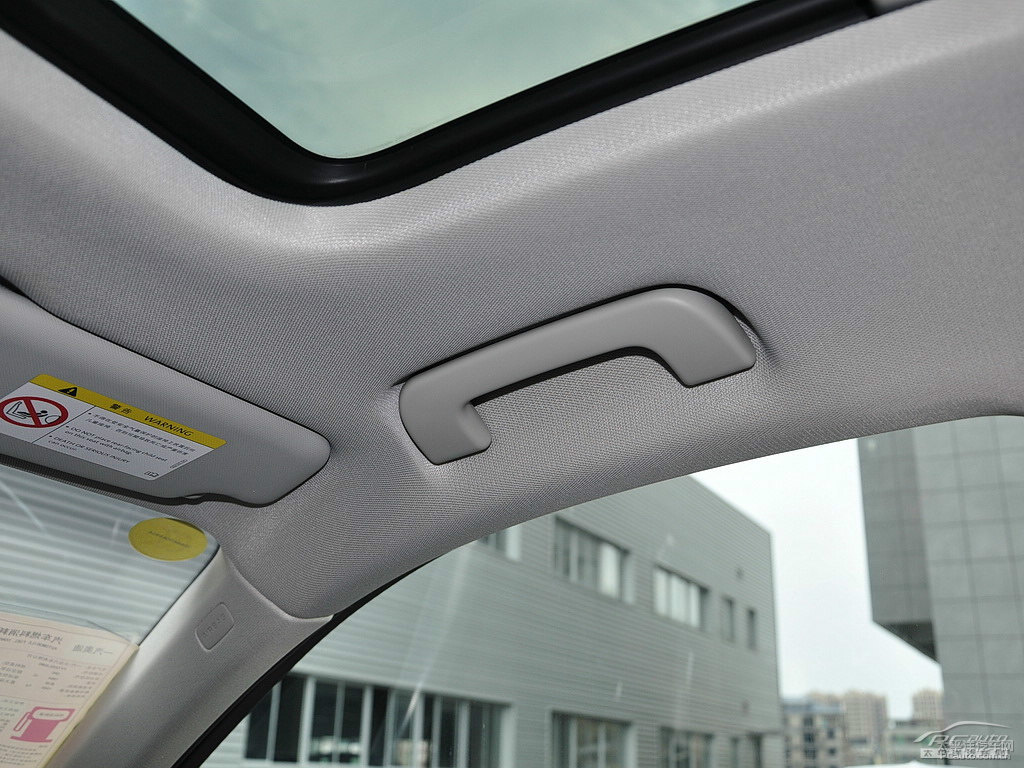 薩摩亞橙奧迪Q3車(chē)廂內(nèi)飾圖片