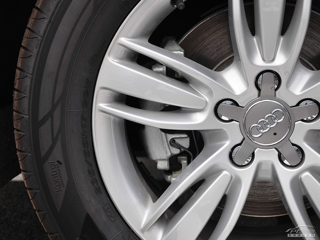 奧迪Q3細(xì)節(jié)高清大圖