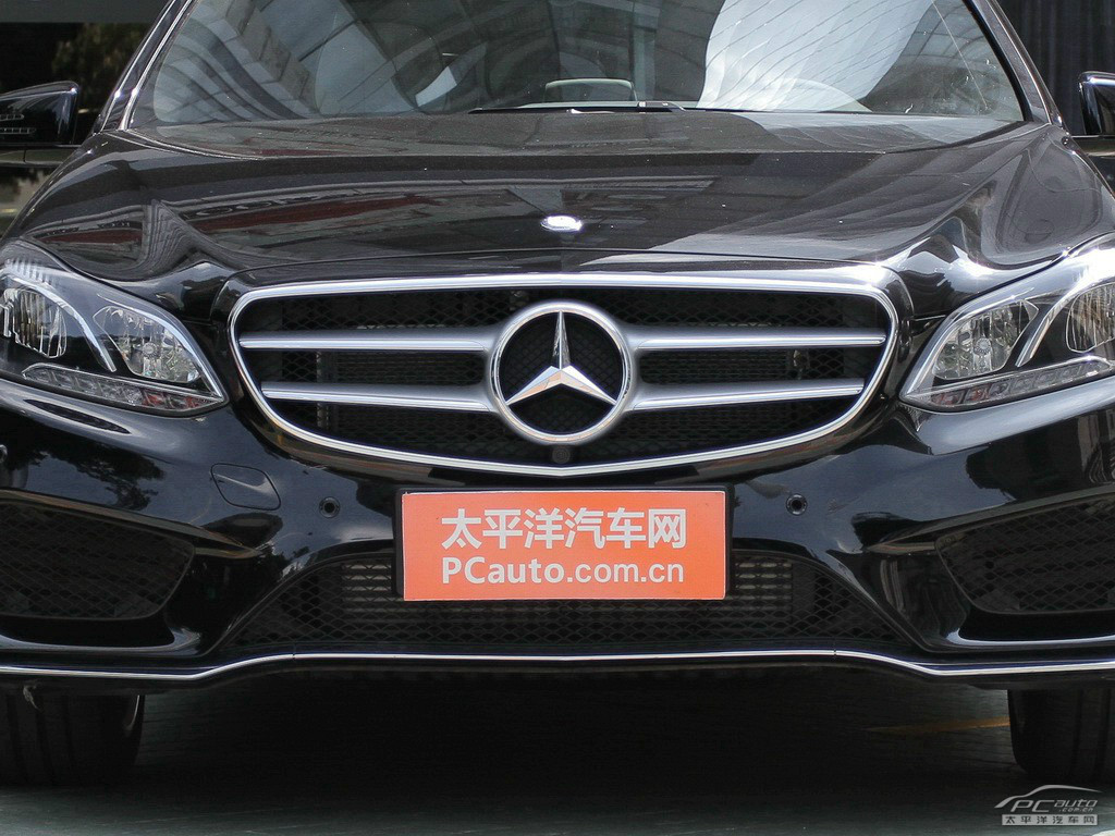 奔馳E級外觀高清大圖