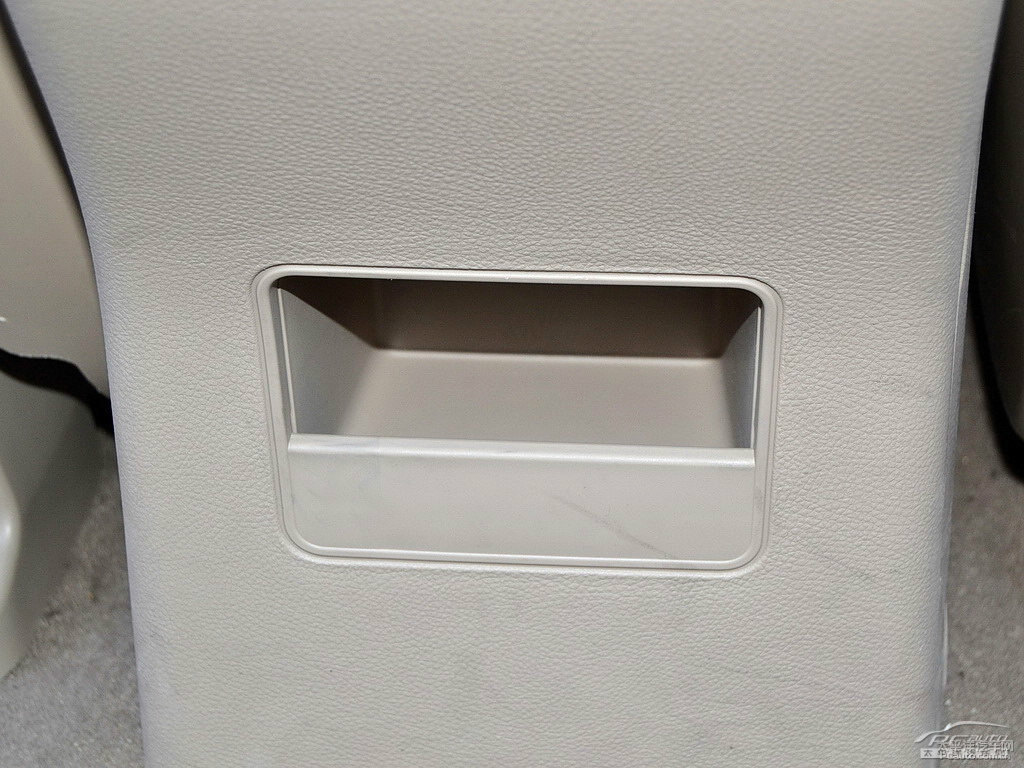 流沙金寶駿730儲物空間空間圖片