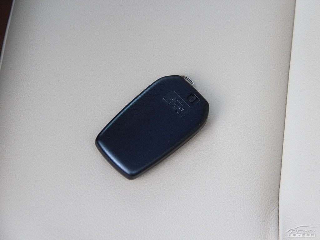 卡羅拉細(xì)節(jié)高清大圖