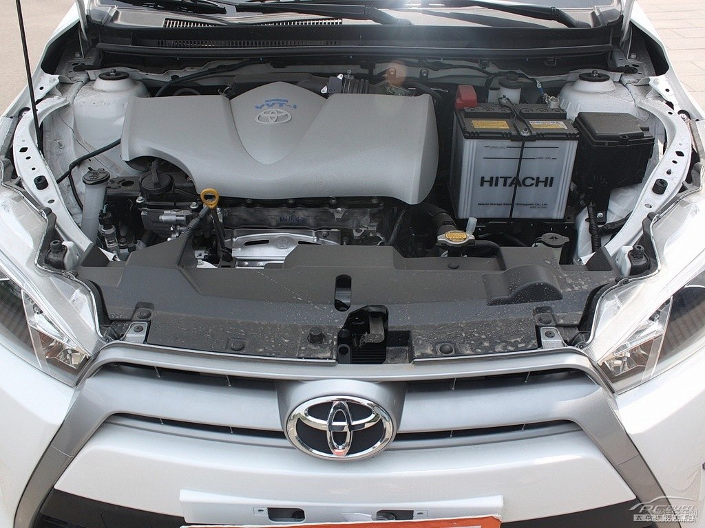 天際白YARiS L 致炫發(fā)動機(jī)其它細(xì)節(jié)圖片