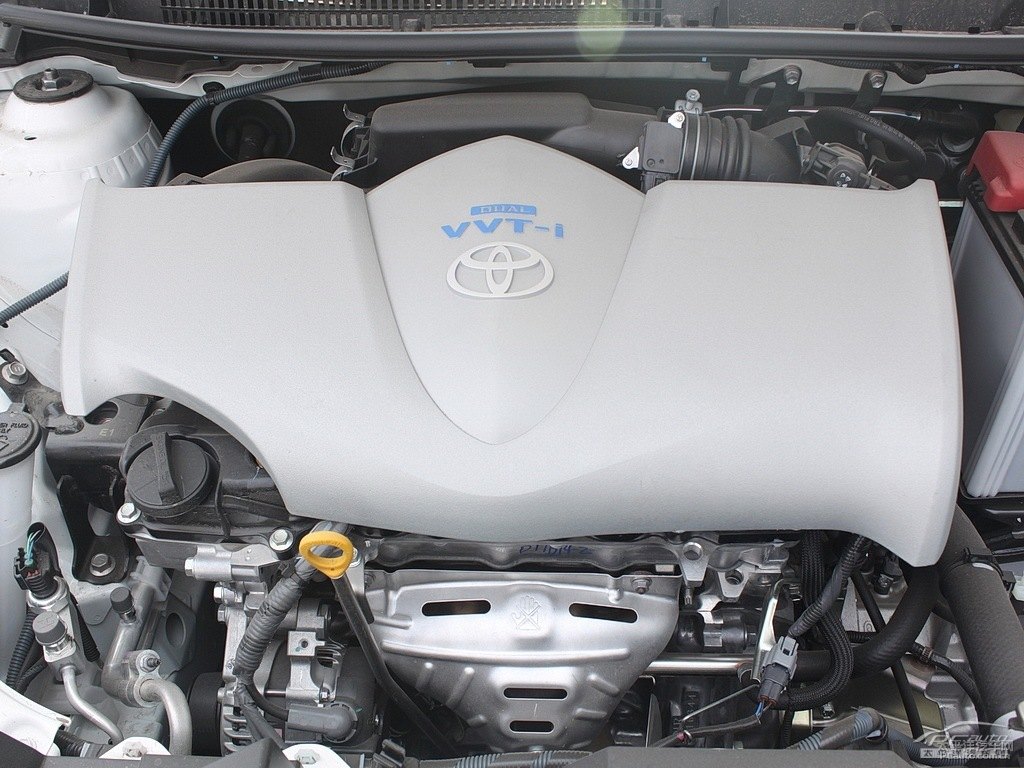 天際白YARiS L 致炫發(fā)動(dòng)機(jī)其它細(xì)節(jié)圖片