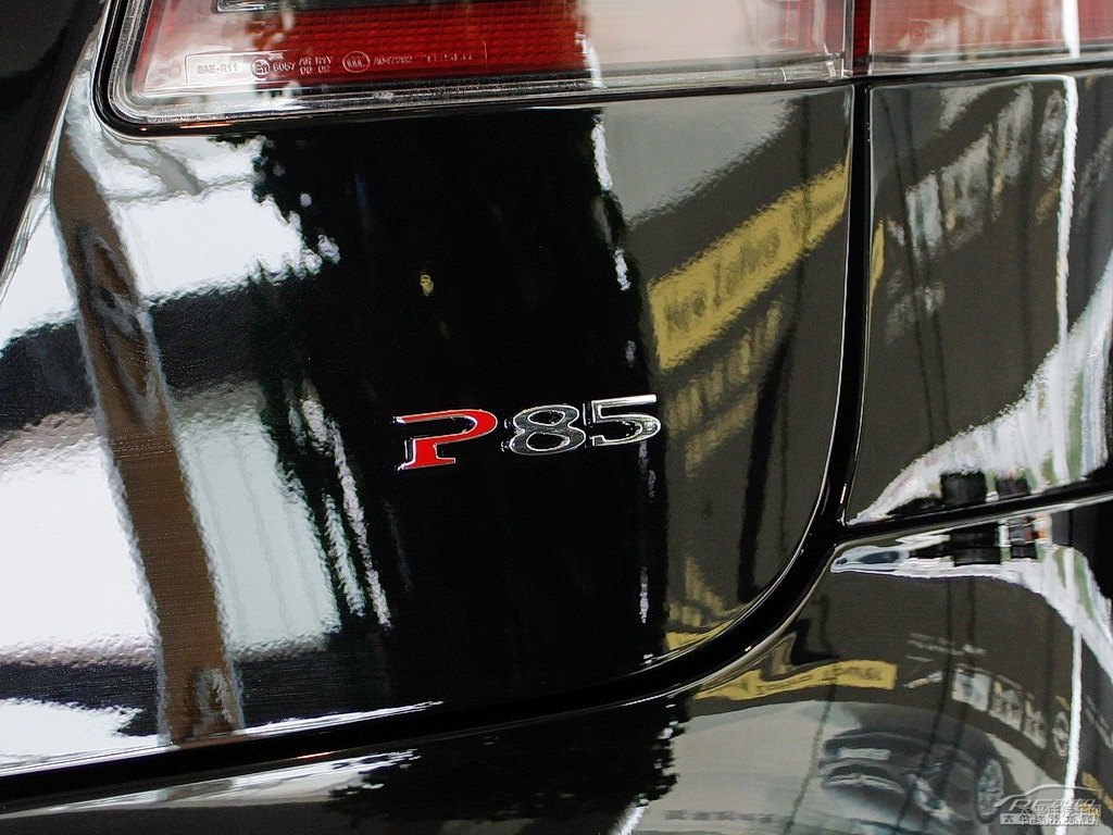 ɫModel S܇β^DƬ