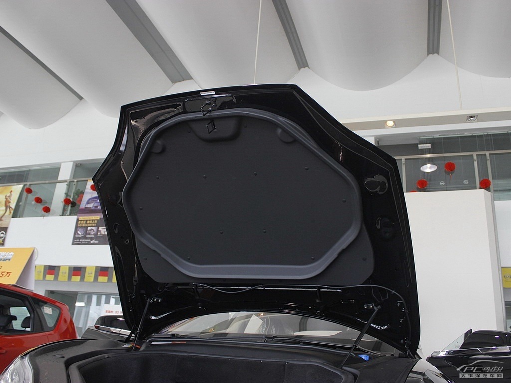 Model S空間高清大圖