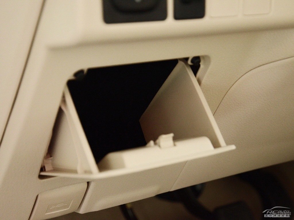 ɫ_ggDƬ