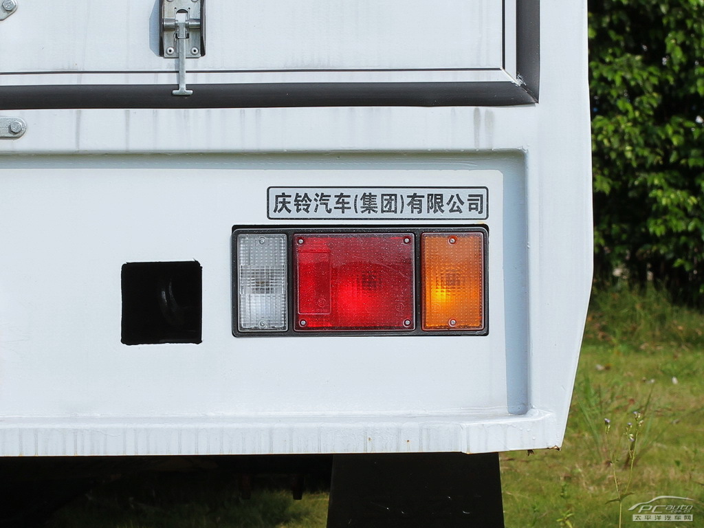100P外觀高清大圖