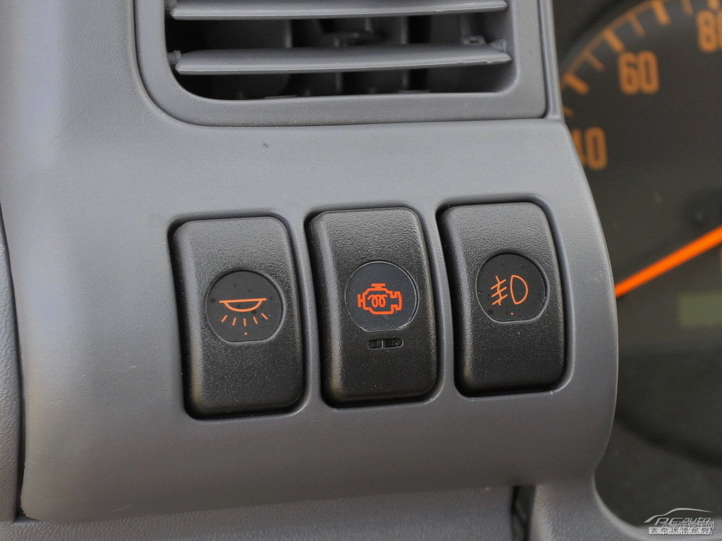100Pп؃(ni)DƬ