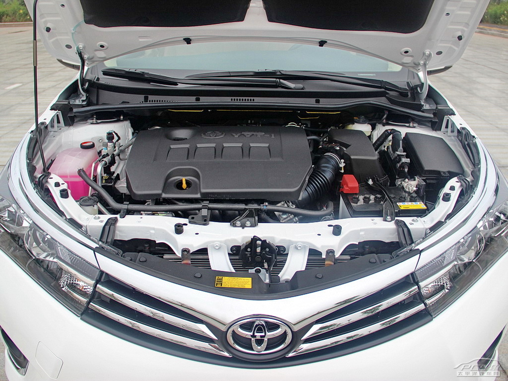 卡羅拉細(xì)節(jié)高清大圖