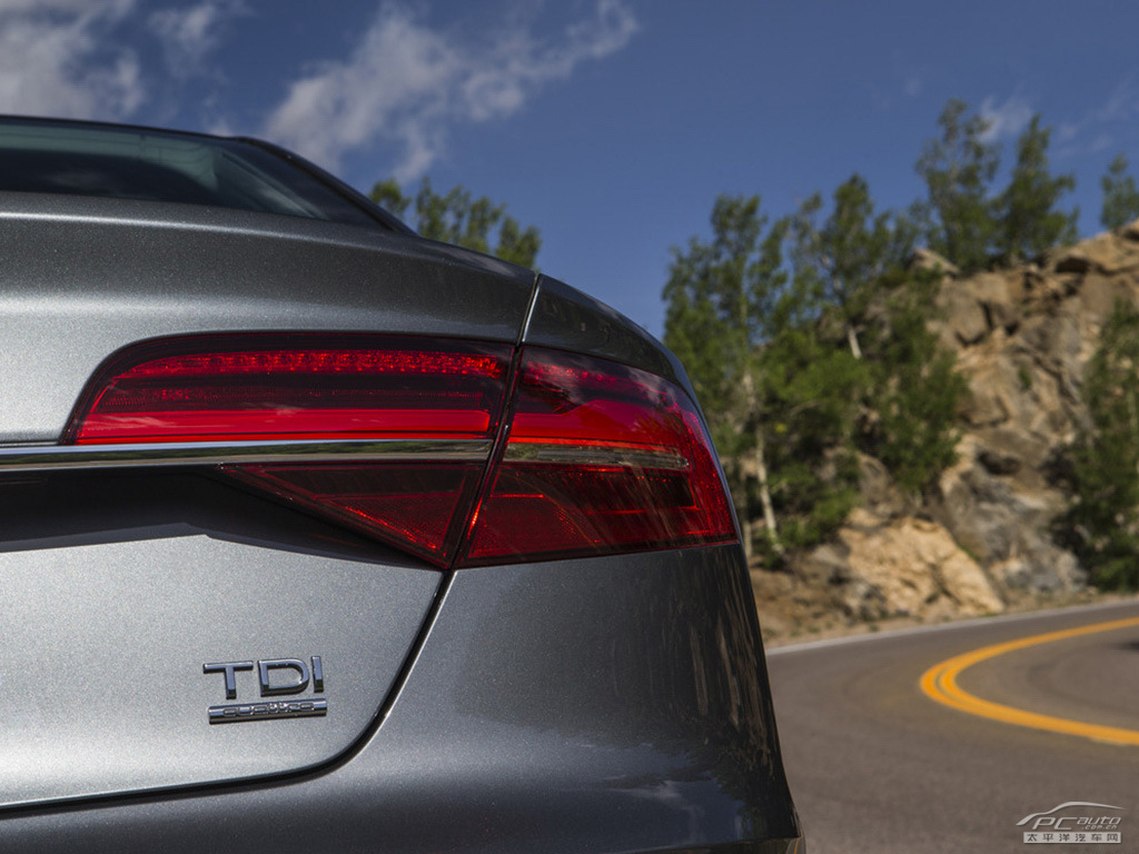 奧迪A8外觀高清大圖