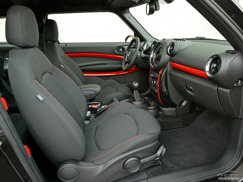 MINI JCW PACEMAN空間高清大圖