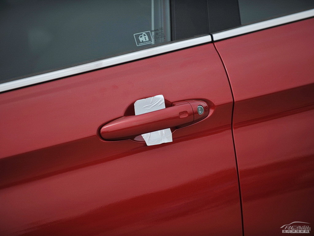 中國(guó)紅哈弗H2車(chē)身外觀圖片