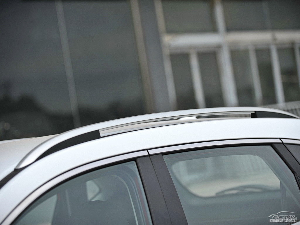 中國紅哈弗H2車身外觀圖片