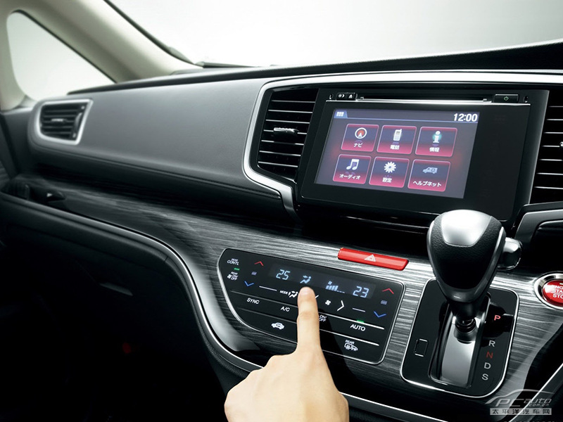 奧德賽(海外)內(nèi)飾高清大圖