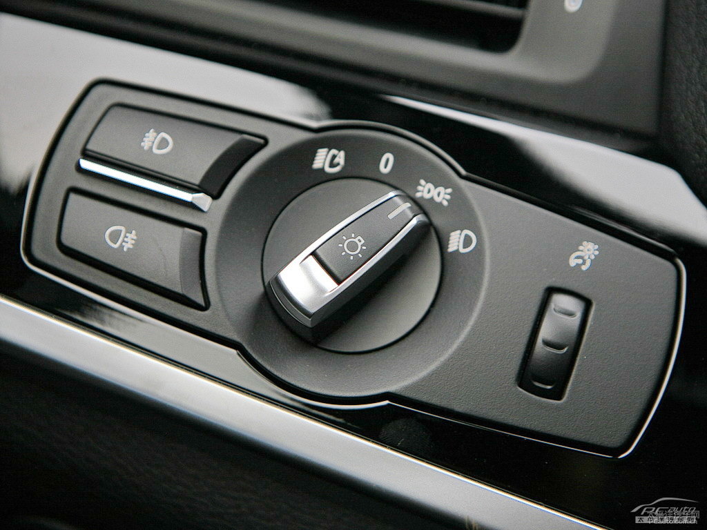 ѩɽ׌RX3(M(jn))п؃(ni)DƬ