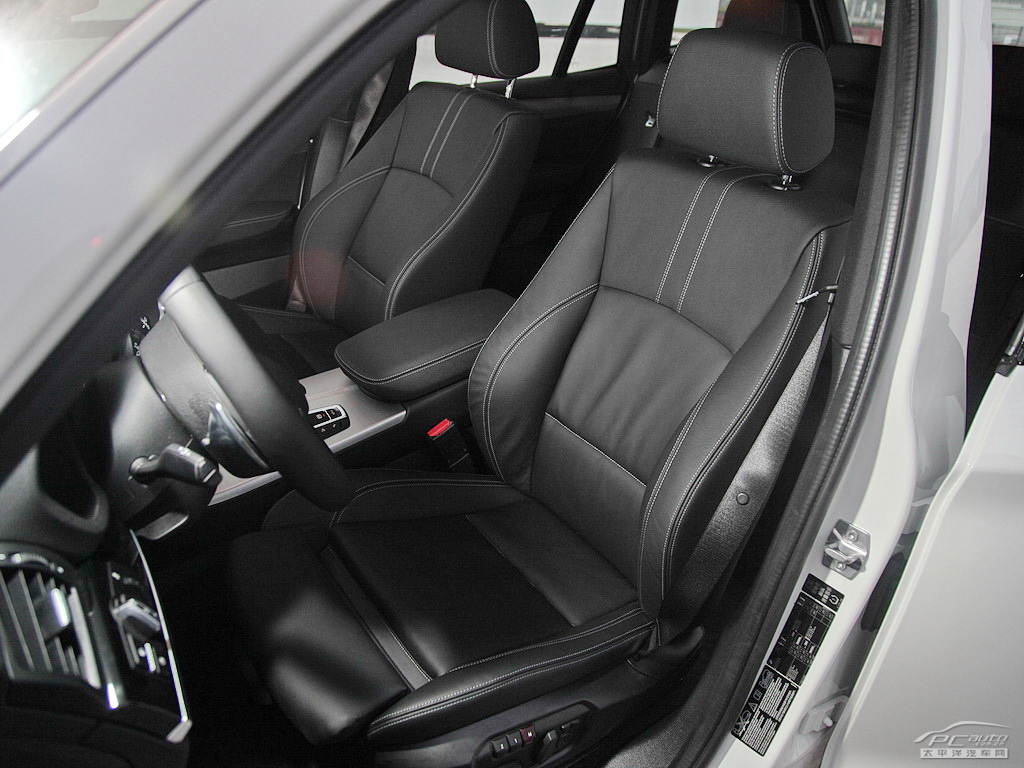 寶馬X3(進口)內(nèi)飾高清大圖