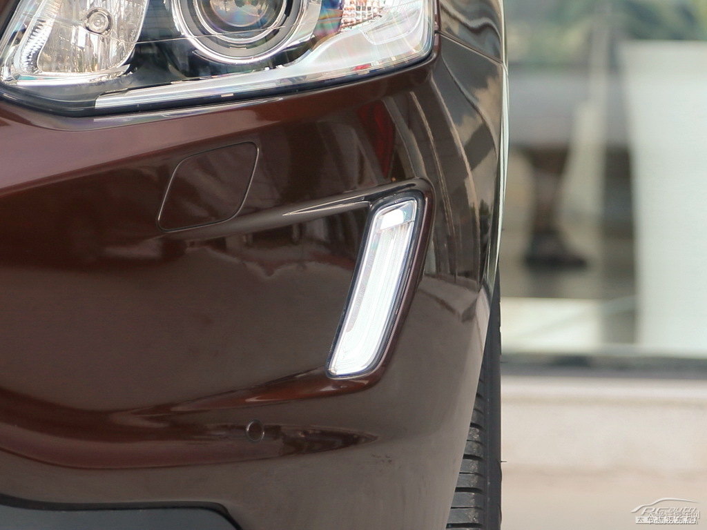 ɫ֠XC60(M)܇^^DƬ