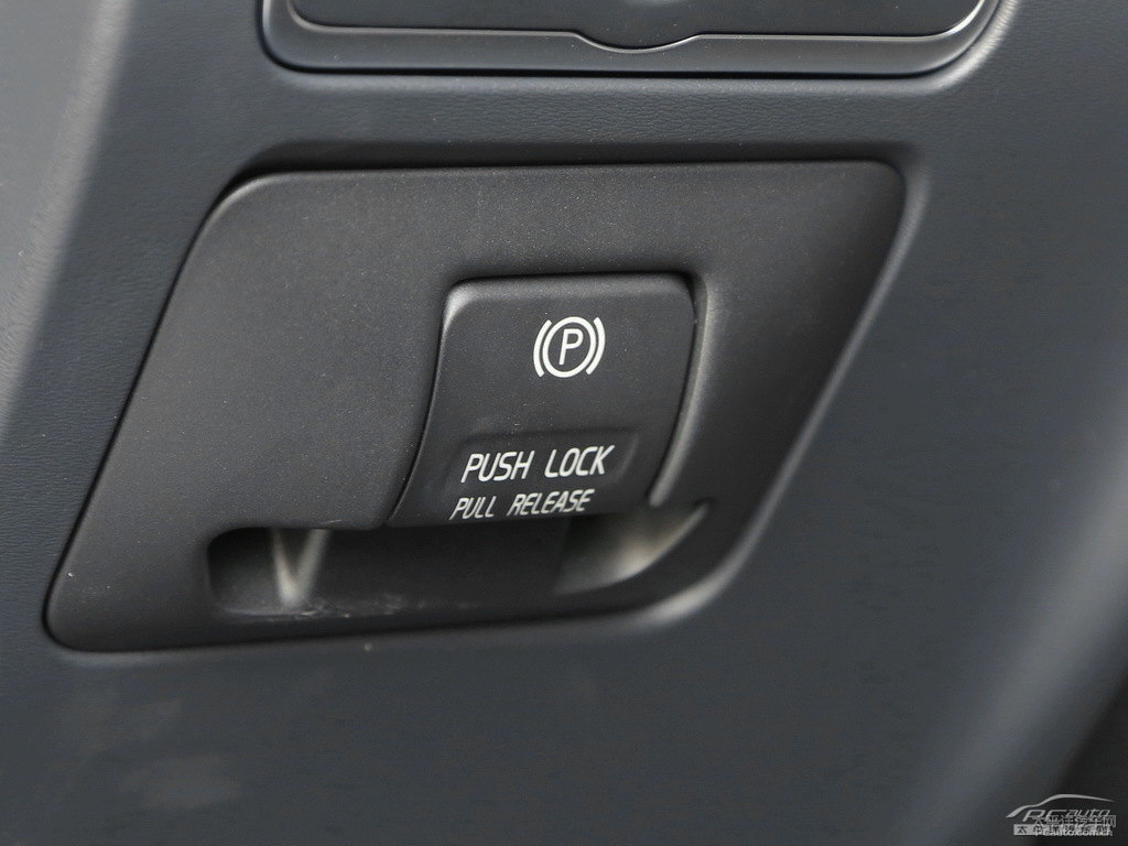 ɫ֠XC60(M(jn))п؃(ni)DƬ