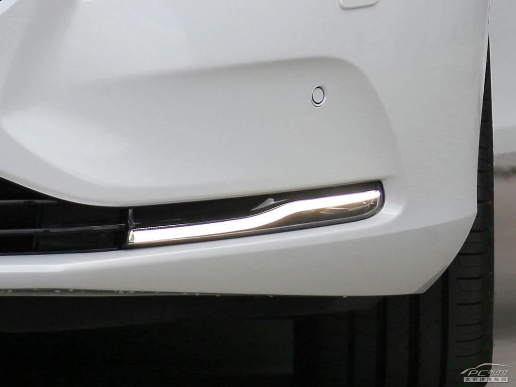 沃爾沃V40外觀高清大圖