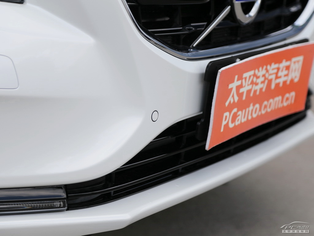 沃爾沃V40外觀高清大圖