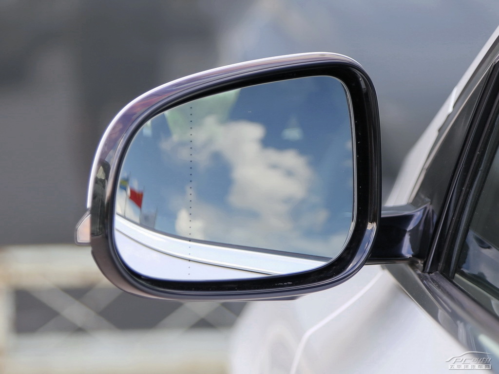 沃爾沃V40外觀高清大圖