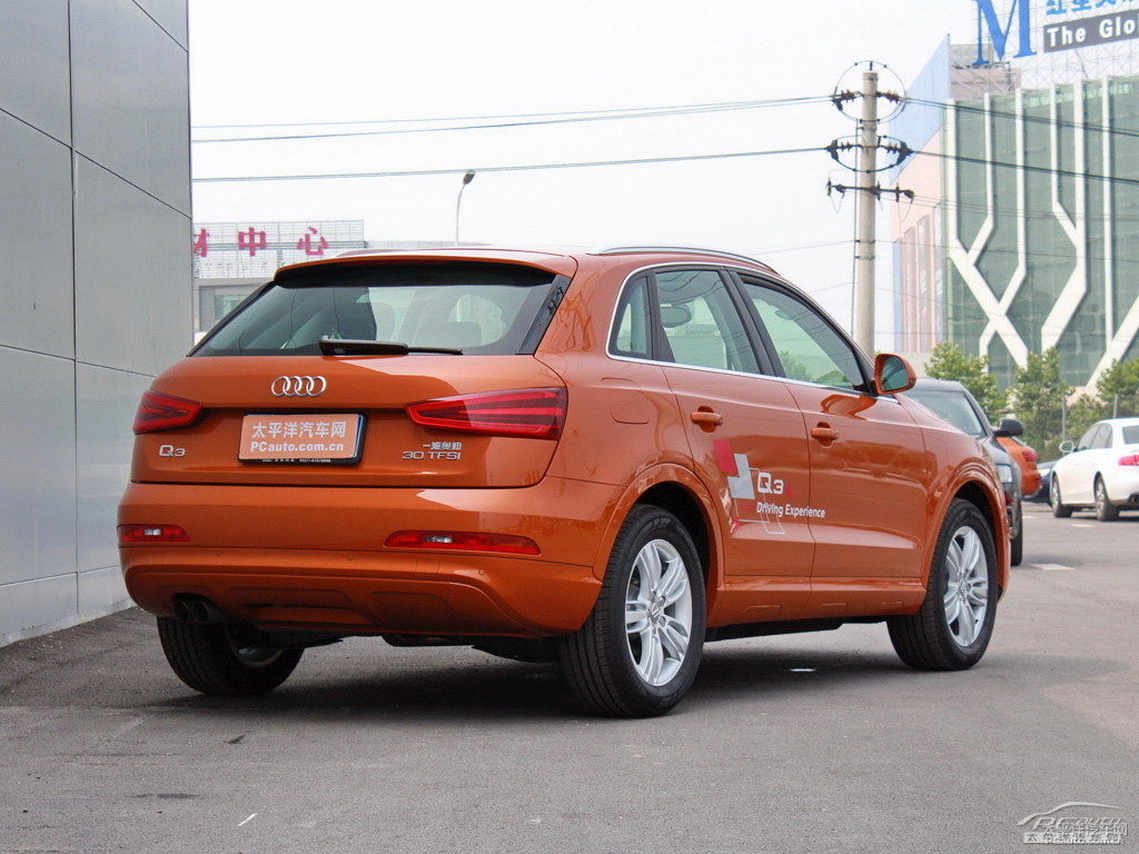 薩摩亞橙奧迪Q3整車外觀外觀圖片