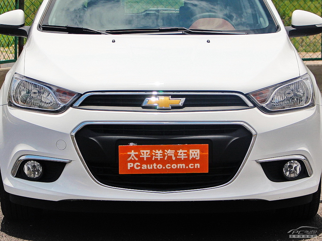 愛(ài)唯歐外觀高清大圖