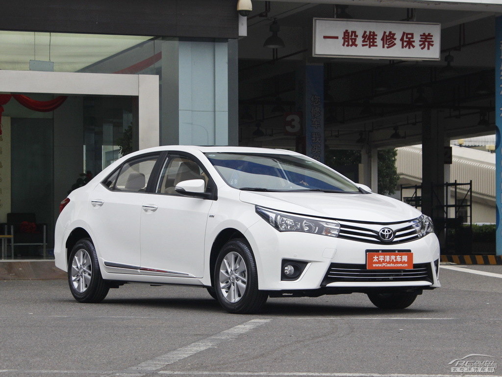 超級(jí)白色卡羅拉整車外觀外觀圖片