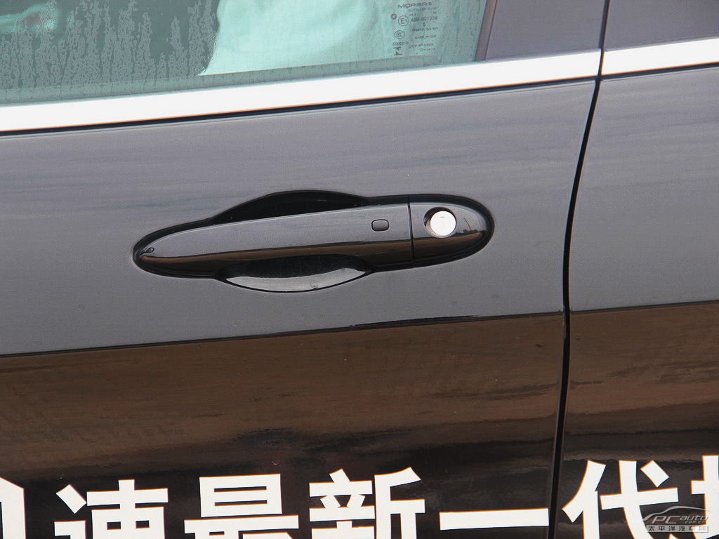 自由光(進(jìn)口)外觀高清大圖