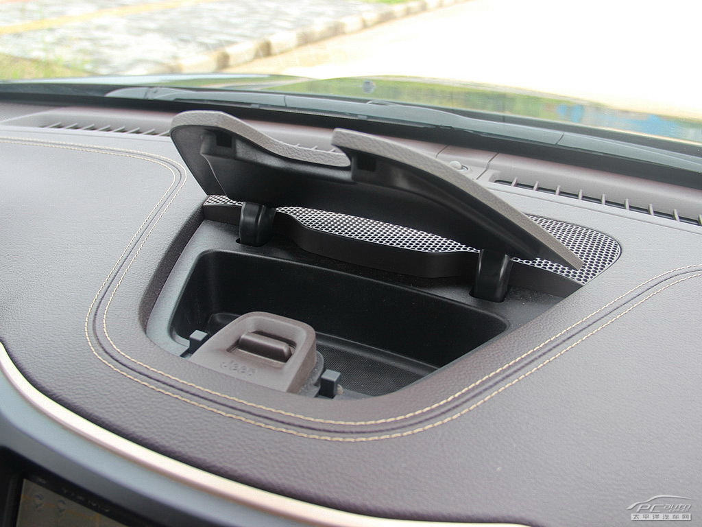 自由光(進口)空間高清大圖