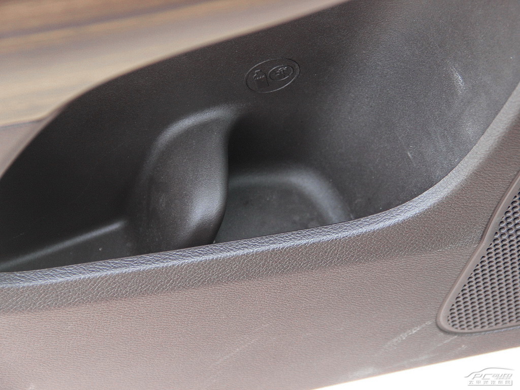 自由光(進(jìn)口)空間高清大圖