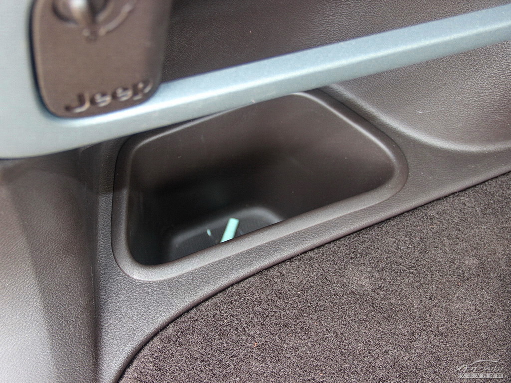 自由光(進口)空間高清大圖