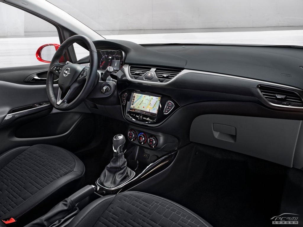 歐寶Corsa內(nèi)飾高清大圖