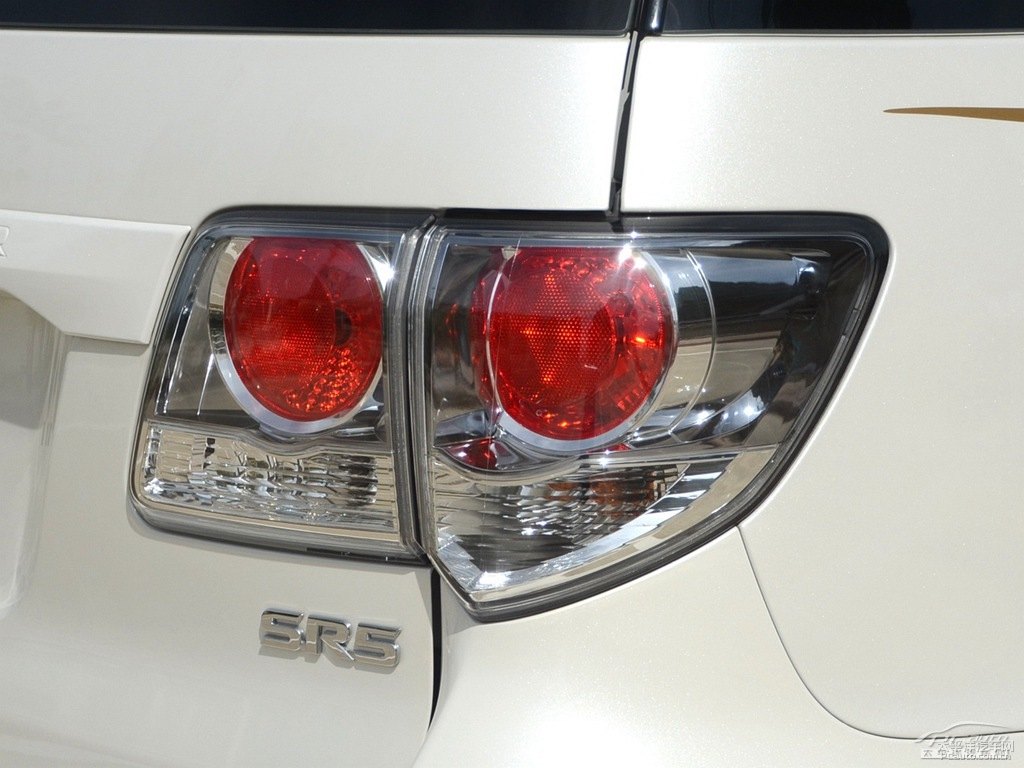 Fortuner܇β^DƬ
