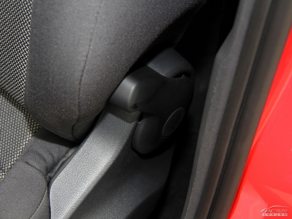 昕動(dòng)內(nèi)飾高清大圖