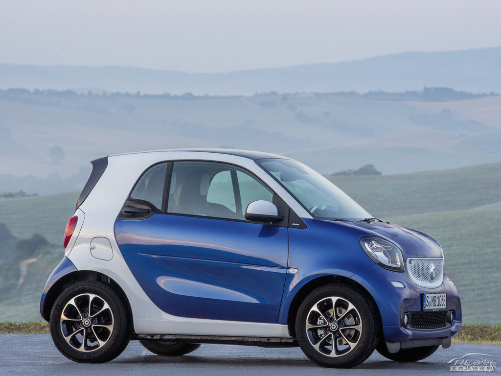 ǿ{(ln)smart fortwo܇(ch)^^DƬ