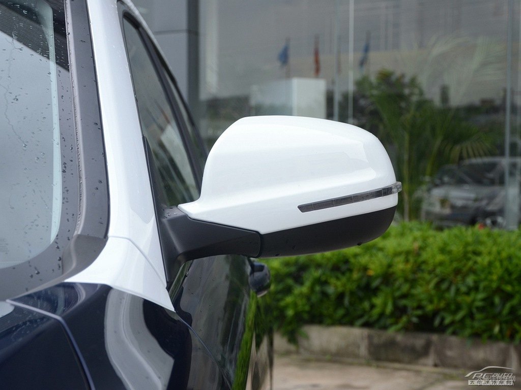 風(fēng)尚藍(lán)哈弗H2車身外觀圖片