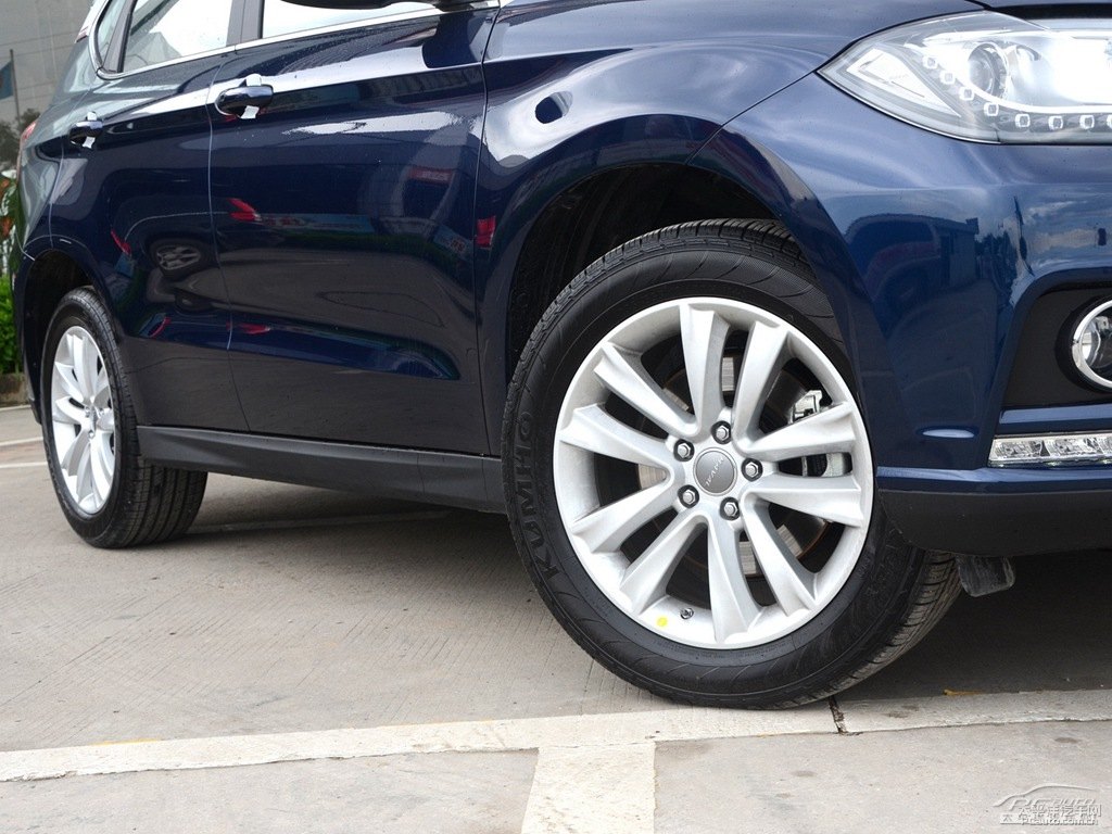 風(fēng)尚藍(lán)哈弗H2車身外觀圖片
