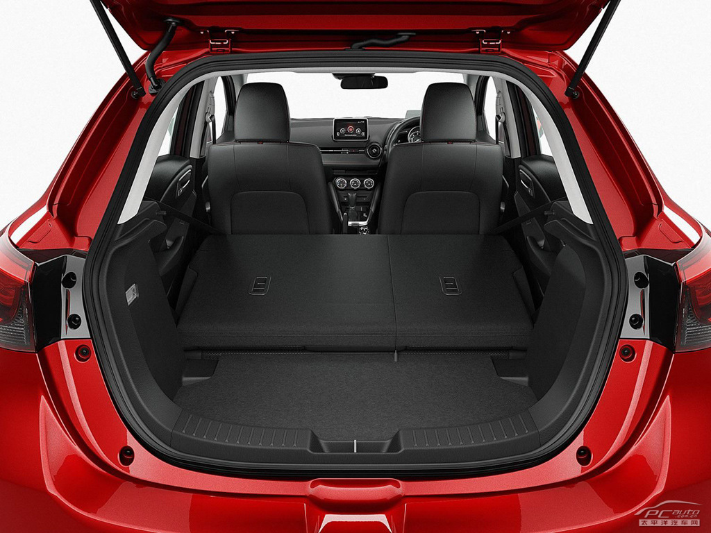 馬自達(dá)2(海外)空間高清大圖