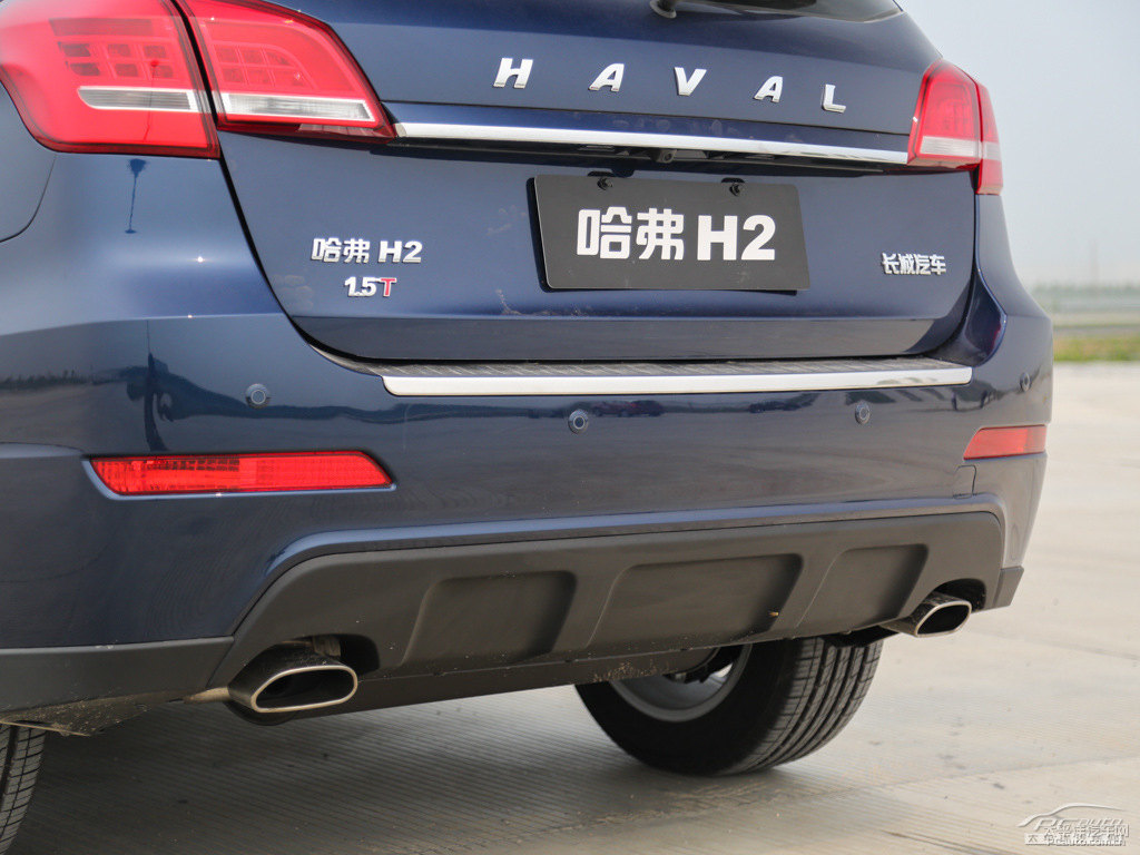 風(fēng)尚藍(lán)哈弗H2車尾外觀圖片