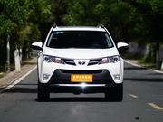 2013款 2.5L AT 四驅(qū)豪華版 2013款 2.5L AT 四驅(qū)豪華版