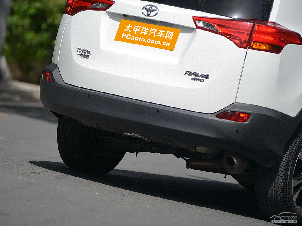 RAV4榮放外觀高清大圖